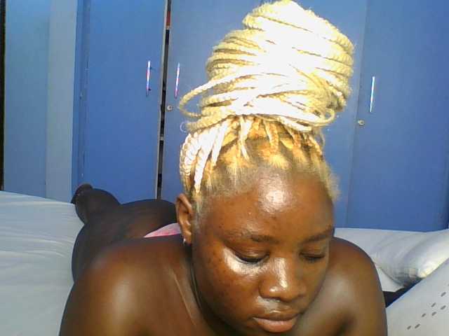Citygirl77 live cam on BongaCams