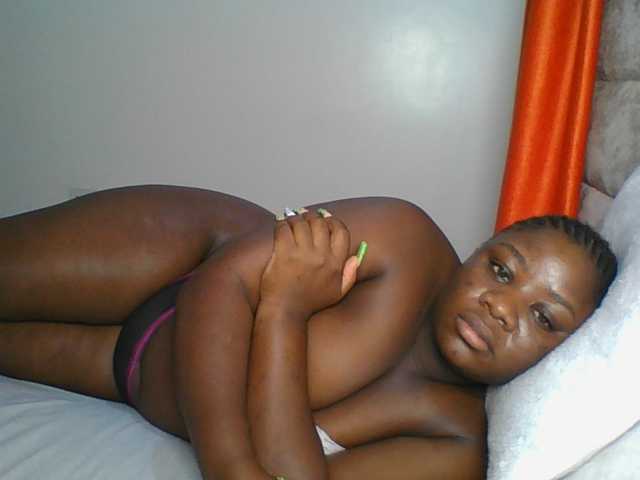 Citygirl77 live cam on BongaCams