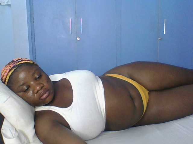 Citygirl77's BongaCams show and profile