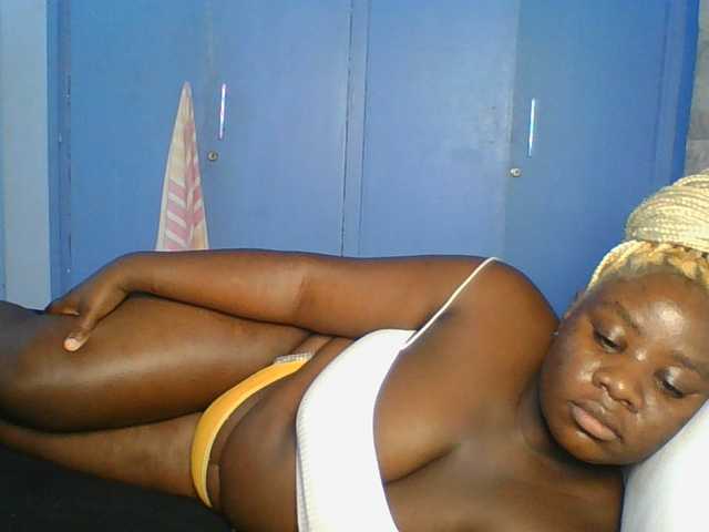 Citygirl77 live cam on BongaCams