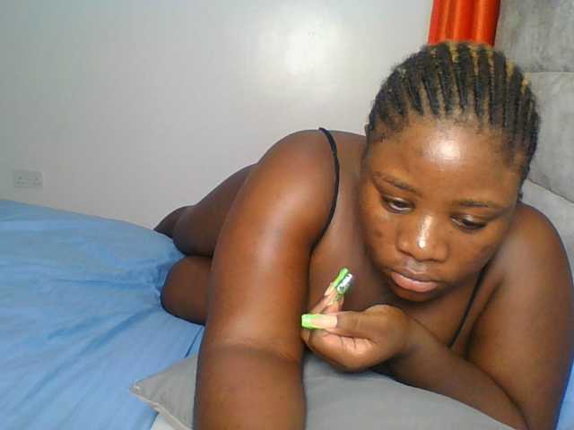 Citygirl77 live cam on BongaCams