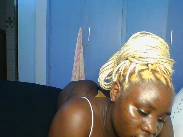 Citygirl77 live cam on BongaCams