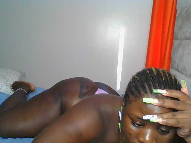 Citygirl77, en vivo ahora en BongaCams