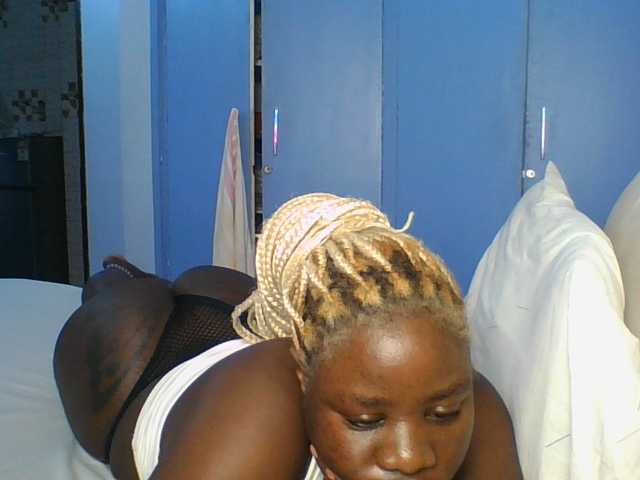Citygirl77 live cam on BongaCams