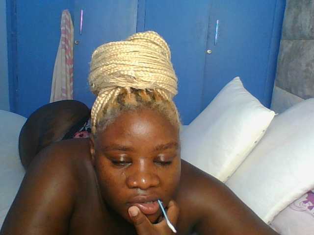 Citygirl77 live cam on BongaCams