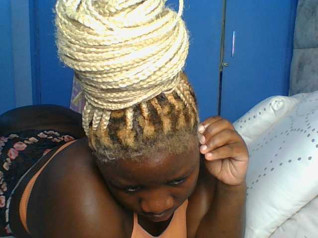 Citygirl77 live cam on BongaCams