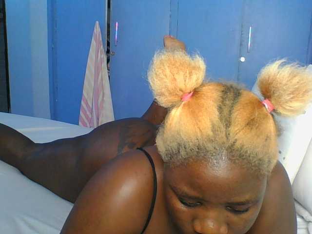 Citygirl77 live cam on BongaCams