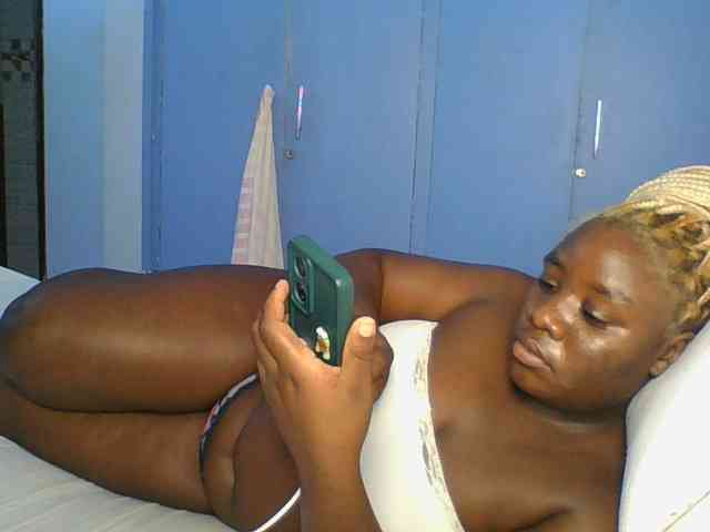 Citygirl77 webcam