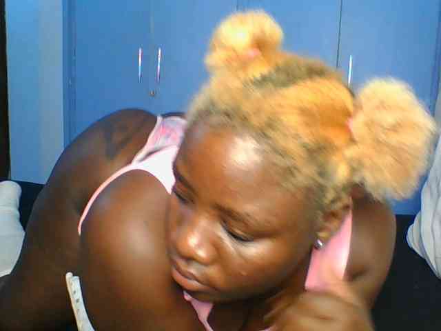 Citygirl77 webcam