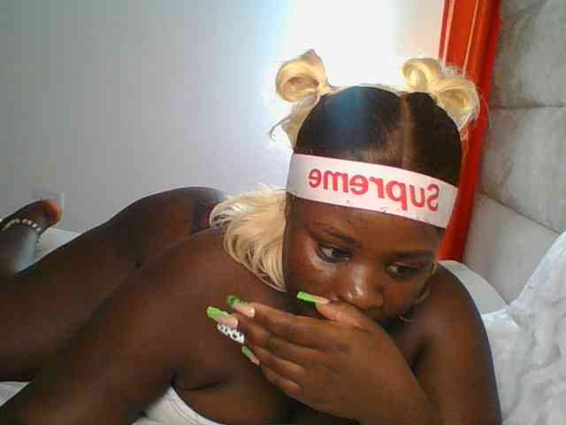 Citygirl77 webcam