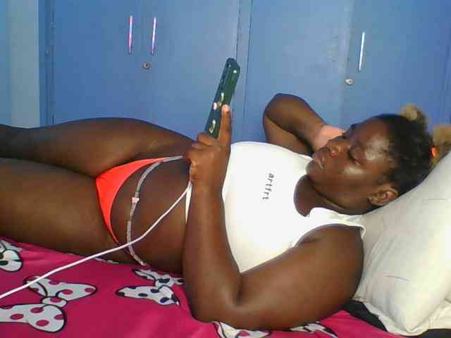 Citygirl77 webcam