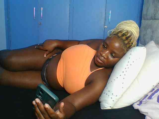 Citygirl77 webcam