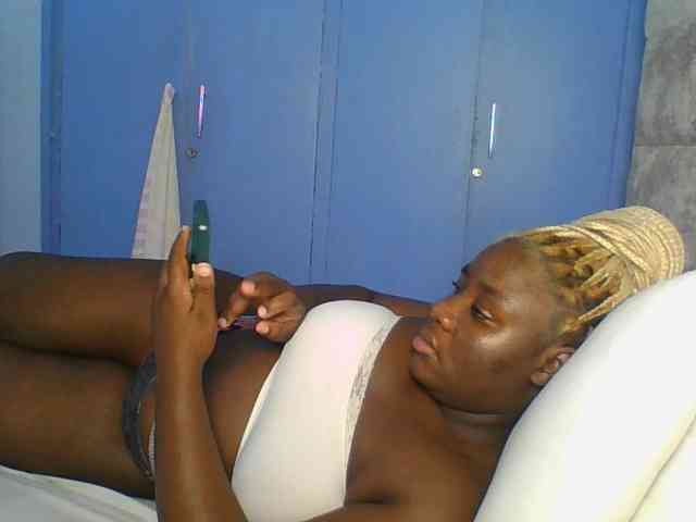 Citygirl77 webcam