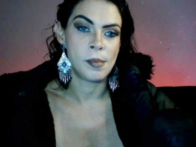 VeronnaInk1 webcam
