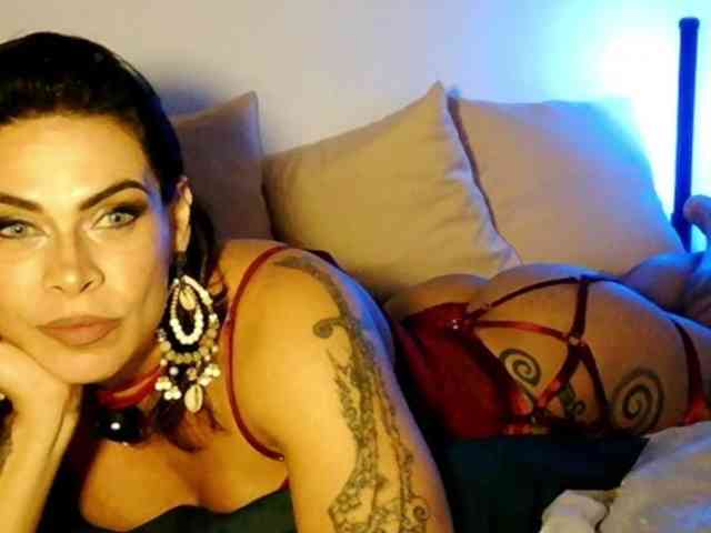 VeronnaInk1 webcam
