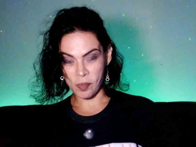 VeronnaInk1 webcam
