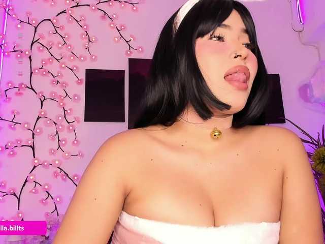 BellaBills's BongaCams show and profile