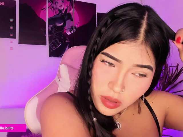 le modèle Bellabills est en webcam porno dans un show sur le site bongacams, il possède les tags suivants: Asian,Brunette,Shaved
