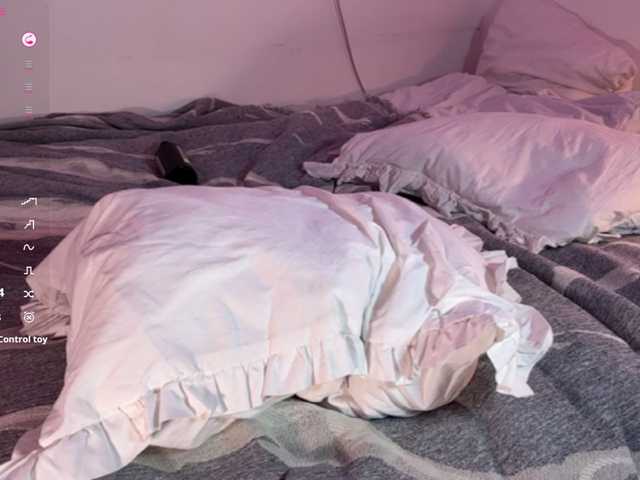 TainaJaksch live cam