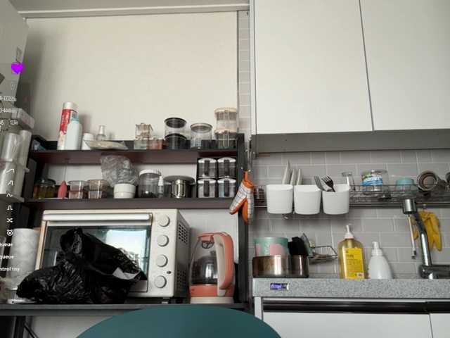TainaJaksch live cam on BongaCams