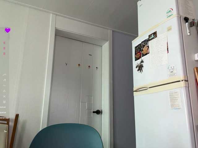 TainaJaksch live cam on BongaCams