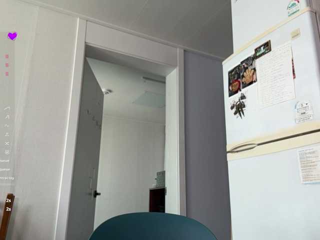 TainaJaksch live cam on BongaCams