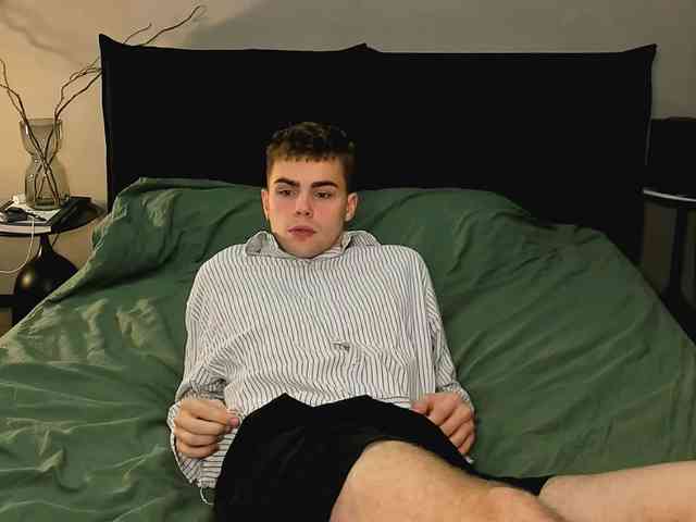simonwnl Live Webcam on BongaCams