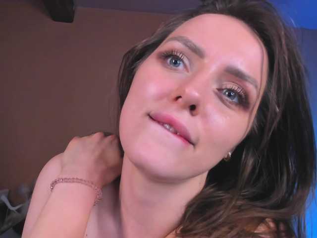 Amber-Tender live cam on BongaCams