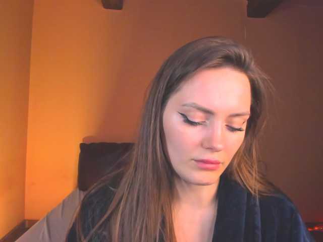 Amber-Tender live cam
