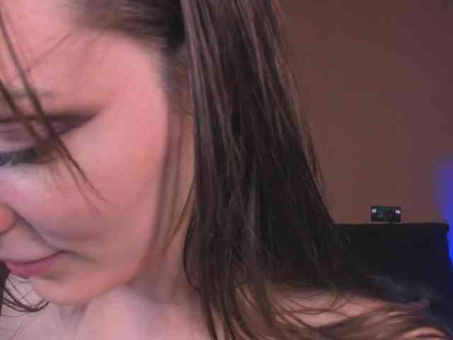 Model: Amber-Tender