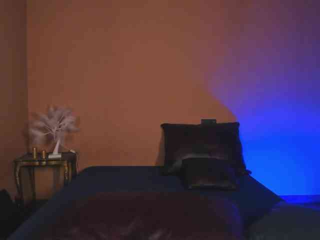 Amber-Tender webcam