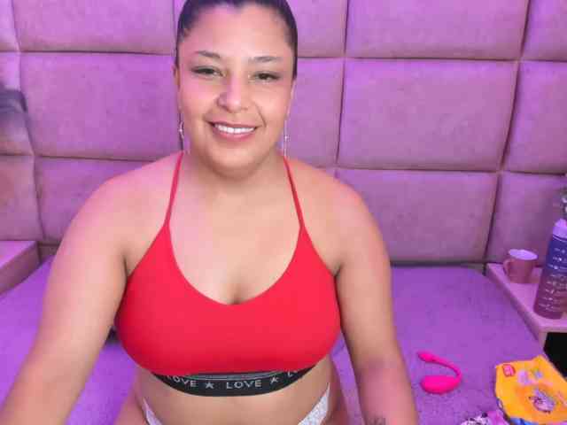 CAROLINASUAREZ