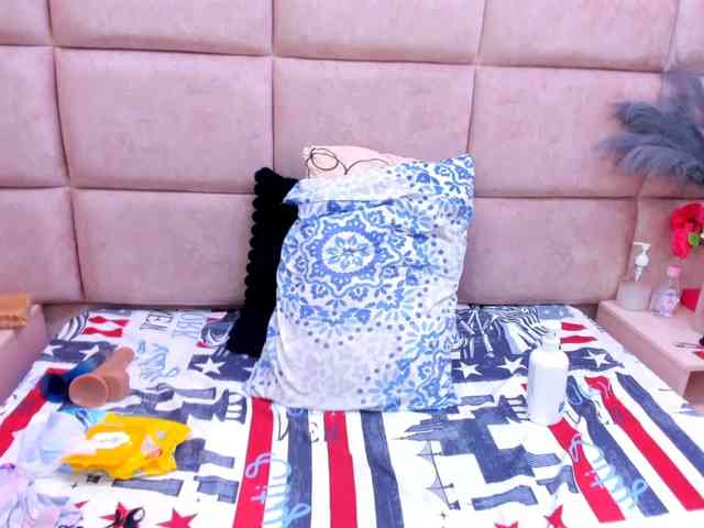 CAROLINASUAREZ webcam