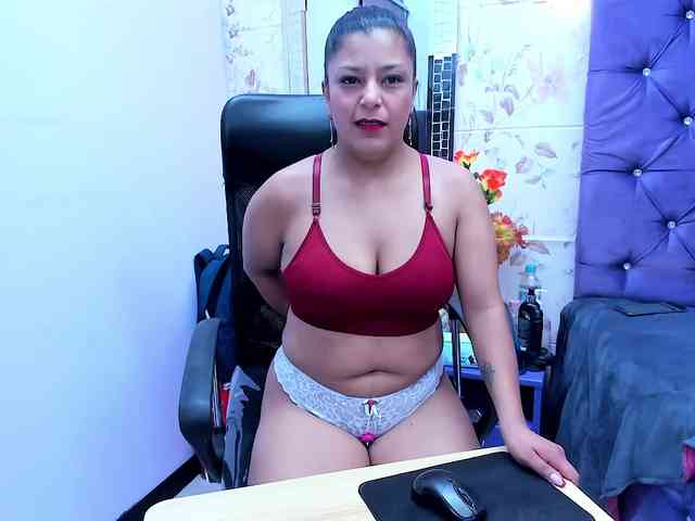 CAROLINASUAREZ webcam