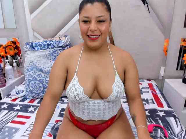 CAROLINASUAREZ