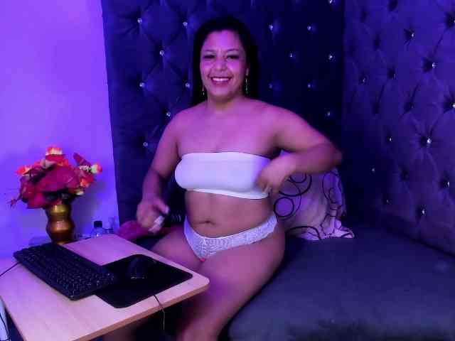 CAROLINASUAREZ webcam