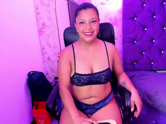 CAROLINASUAREZ webcam
