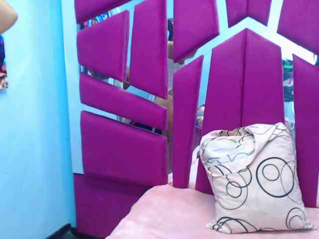 CAROLINASUAREZ webcam