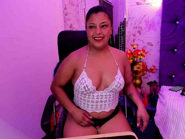 CAROLINASUAREZ webcam