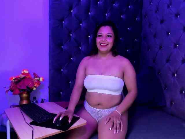 CAROLINASUAREZ webcam