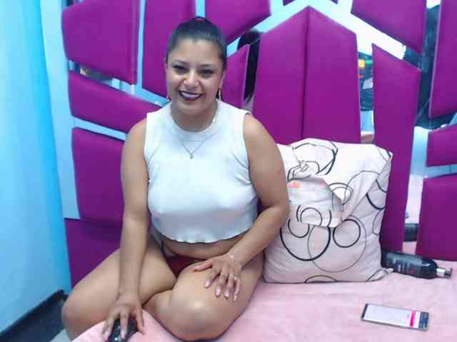 CAROLINASUAREZ webcam