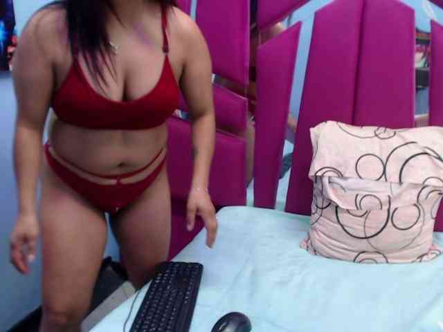 CAROLINASUAREZ webcam