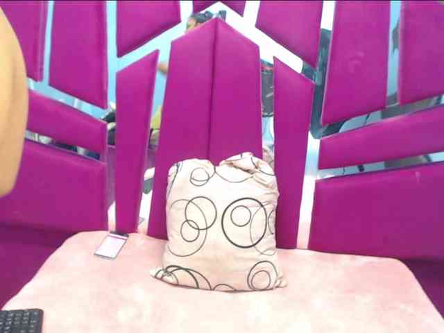 CAROLINASUAREZ webcam