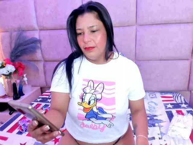 CAROLINASUAREZ