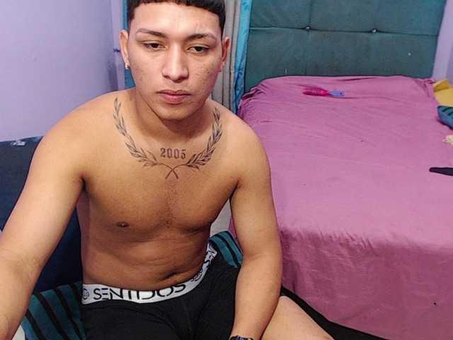 twinksfuck live cam on BongaCams