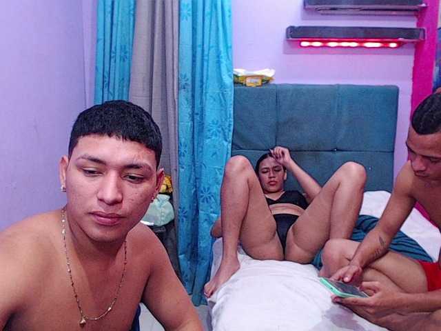 twinksfuck live cam on BongaCams