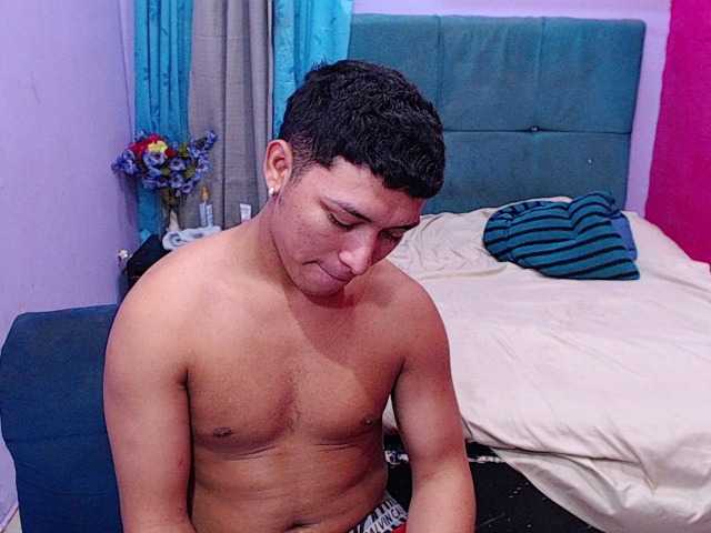 twinksfuck live cam on BongaCams