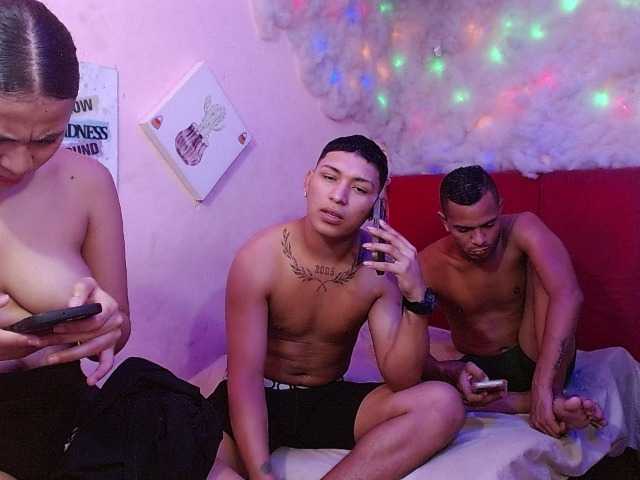 twinksfuck live cam on BongaCams