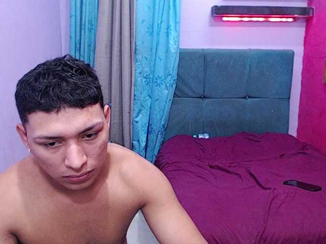 twinksfuck live cam on BongaCams
