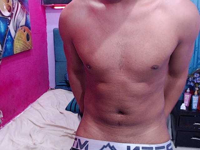twinksfuck live cam on BongaCams